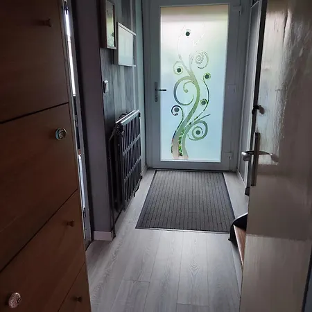 Holiday home Maison Jardin Calme