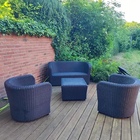 Holiday home Maison Jardin Calme